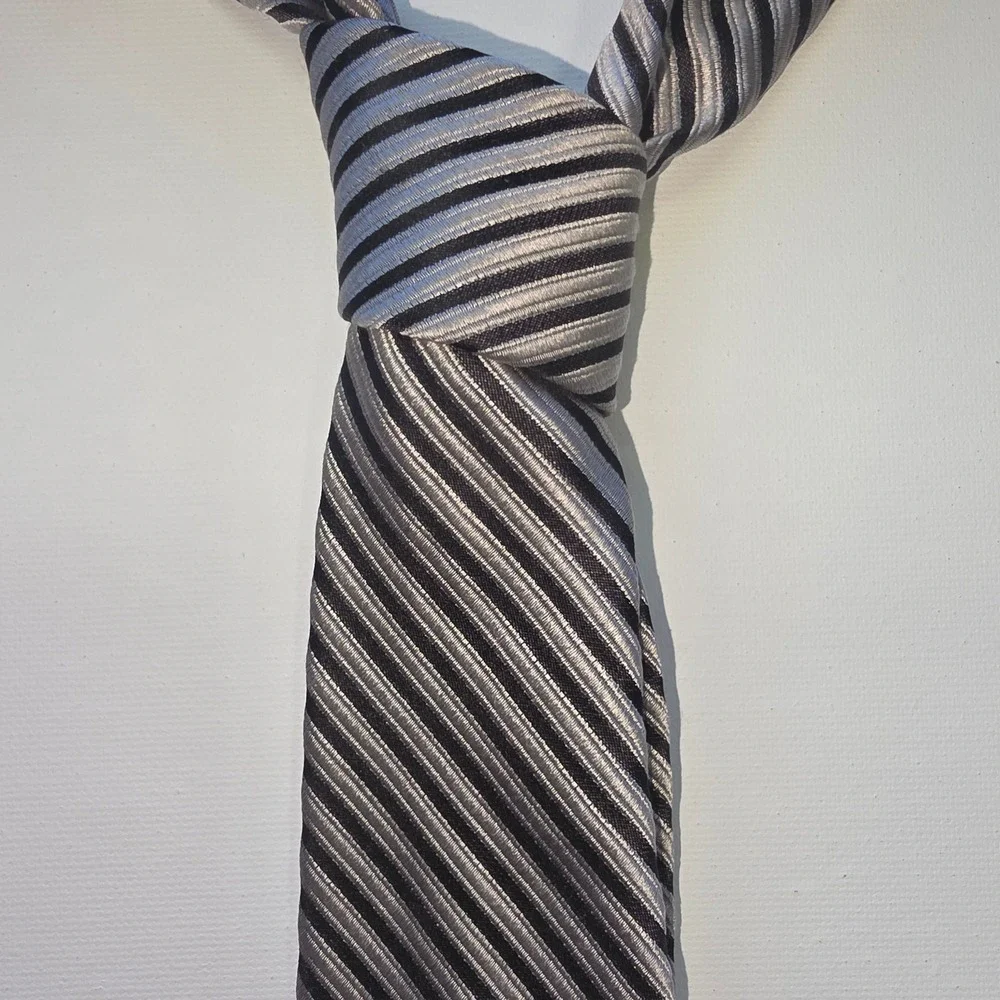Chaps Mens Silk Necktie Silver Gray Black Diagonal Striped Formal Business Tie